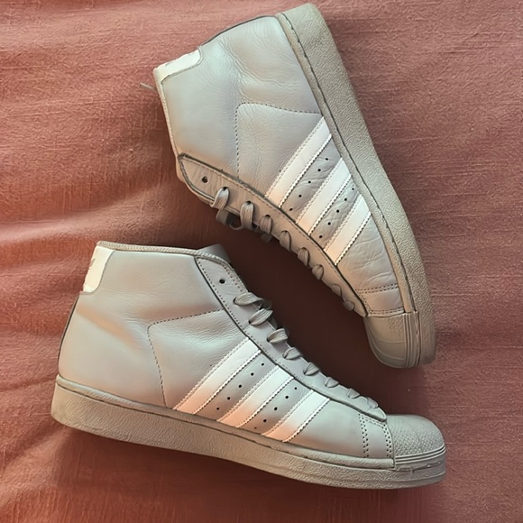 Pro Model Adidas - Picture 2 of 8